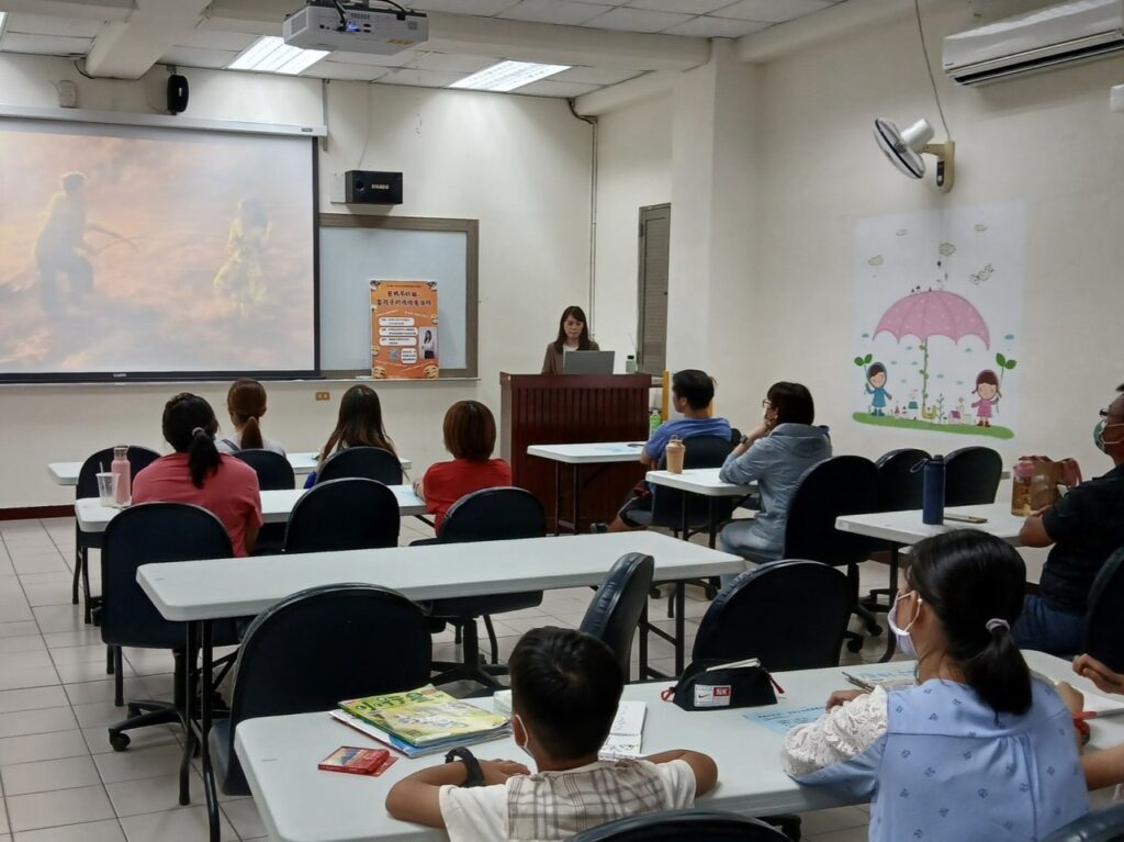 雲林舉辦親子情緒講座　助家長變身「孩子情緒魔法師」
