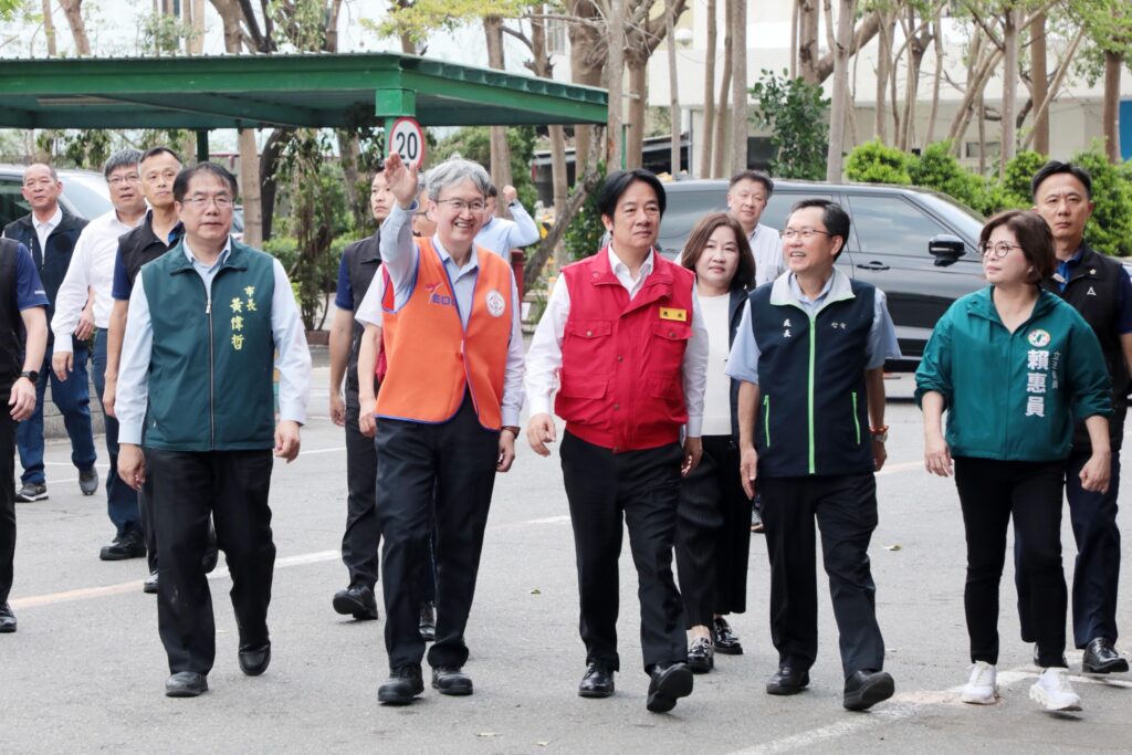 台南全面恢復供電　賴總統慰勞及感謝台電員工勞苦功高