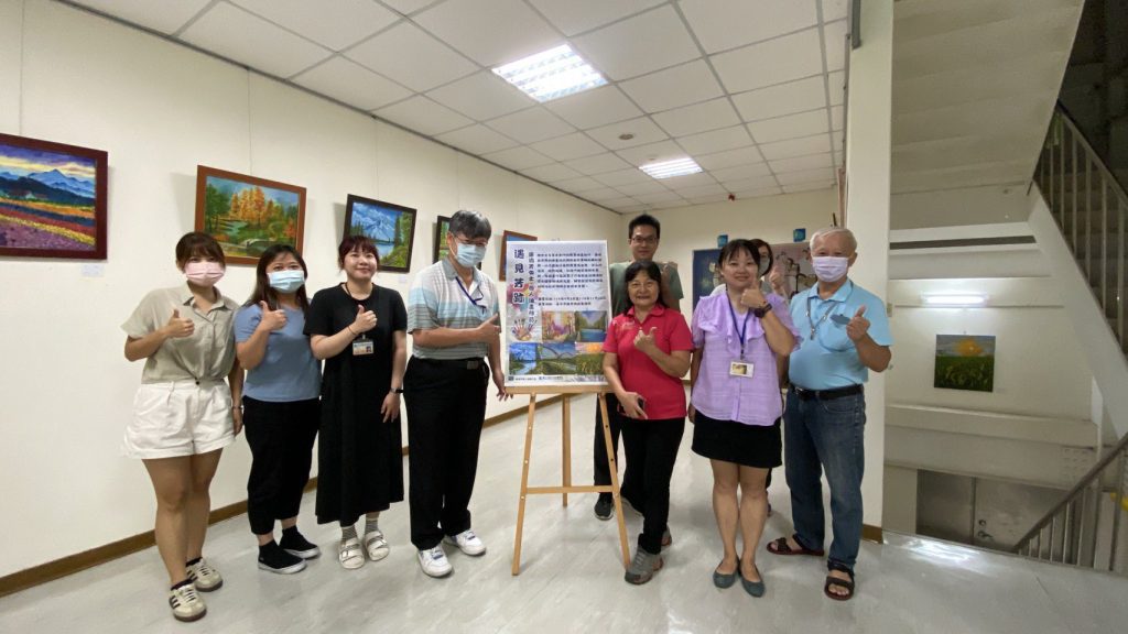 洽公空間添藝文氣息 　「遇見芳跡」陳淑芳油畫展龍井地所登場
