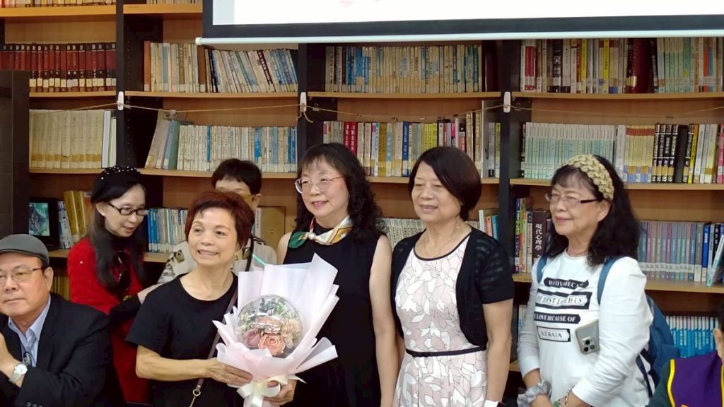崇實高工圖書館舉辦  林碧霞《島嶼之眼》水彩寫生個展暨義賣活動