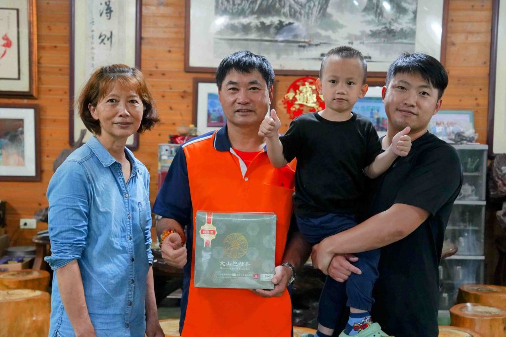 百萬冠軍茶評鑑結果出爐　 睽違16年方均銓展現實力　再奪特等茶王