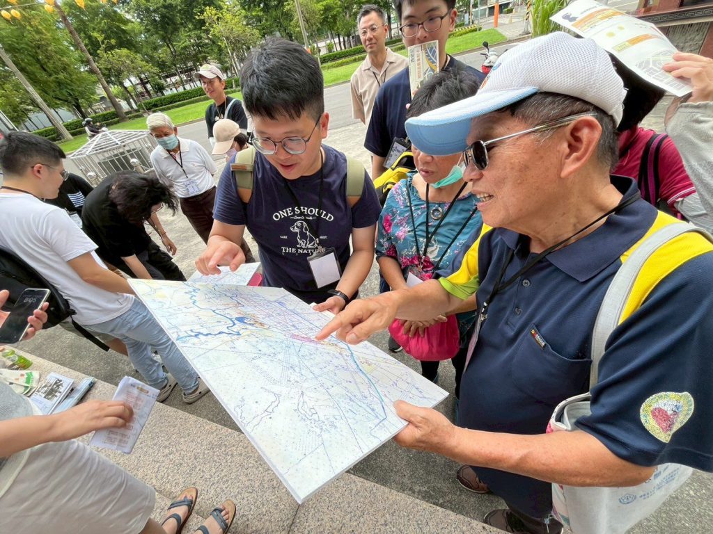 從1943都市藍圖出發　民眾體驗林蔭道、感受規劃的力量