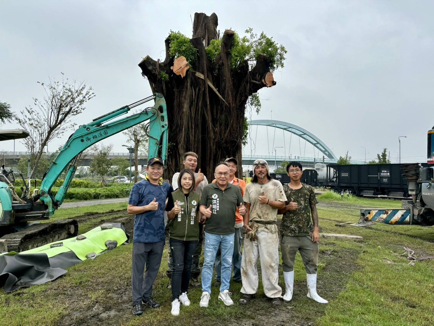 為70年老樹找到新家 今搬遷至潮州鐵道園區 延續生命