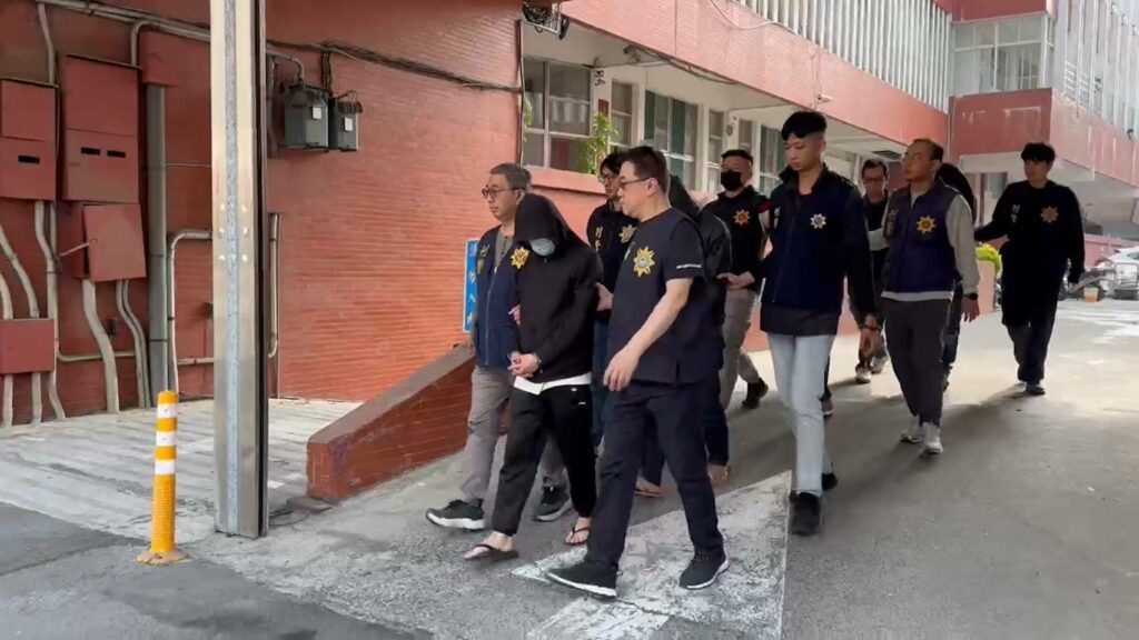 10嫌喪屍菸彈販毒集團 安居遭警四波緝捕全收押 一舉瓦解網路販毒無終點 安居樂業清毒害獲捷報