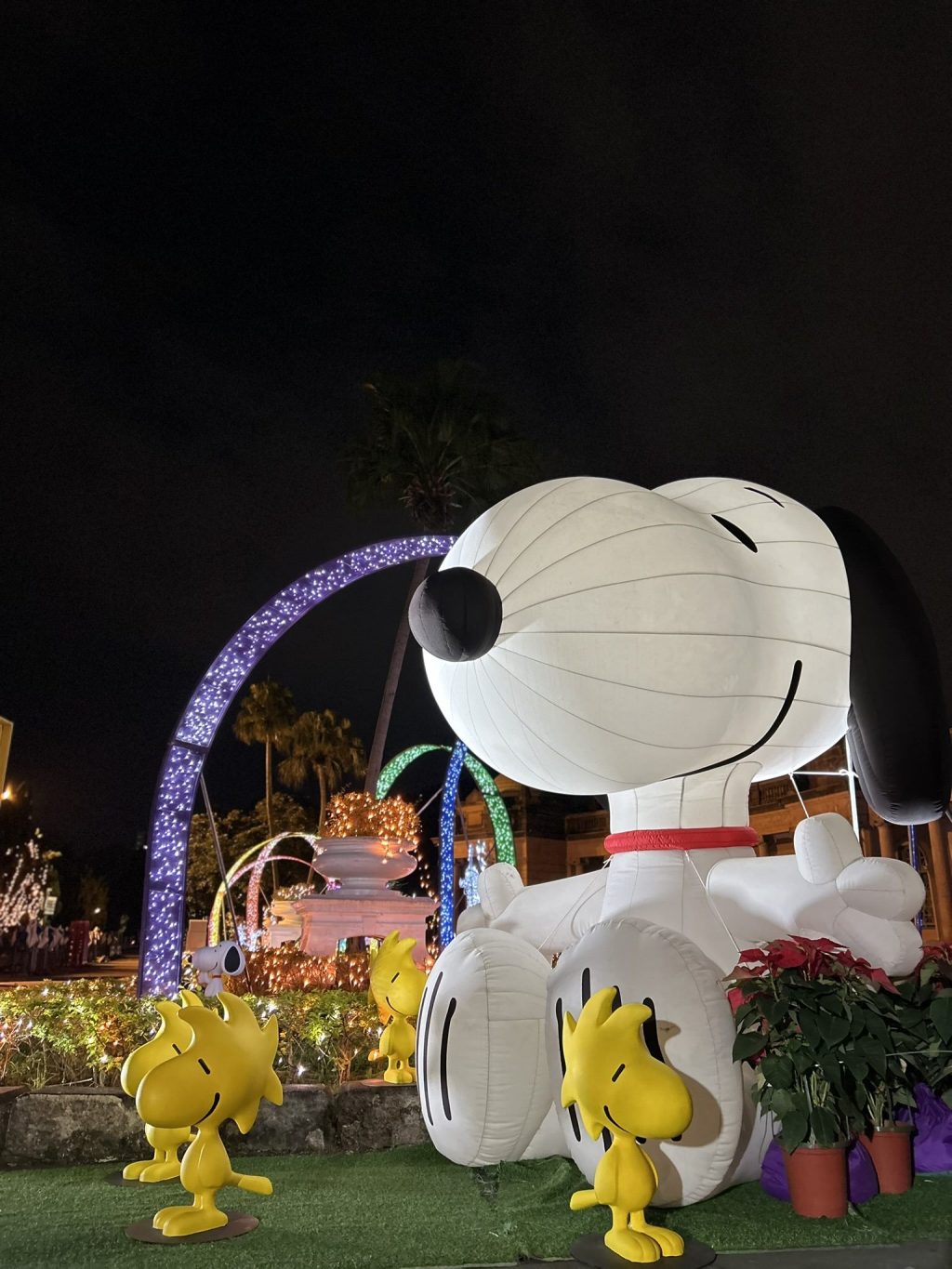 史努比進駐古蹟！公館聖誕季11/29登場　日夜不同風貌點亮自來水園區