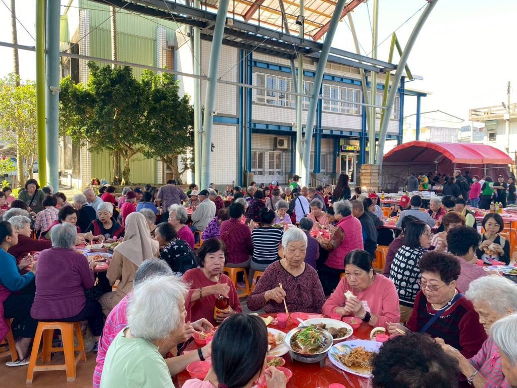 幸福料理溫暖弱勢族群  愛心餐飲協會義煮列車進駐三星鄉