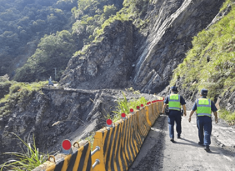 維護山林美好及治安環境　里港分局執行山域治安訪查