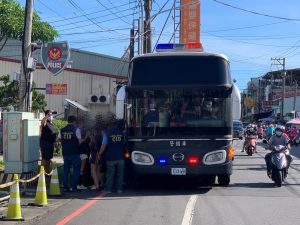 詐欺機房藏身民宿　警方攻堅逮獲19人