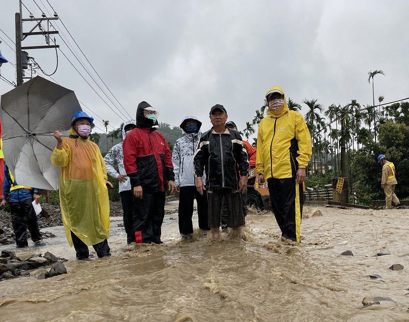 連日豪大雨屏東地區造成災損　縣府團隊全力防救災