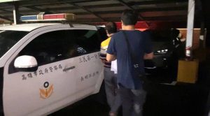 雄警鷹眼　詐欺通緝犯「吃飽看熱鬧」栽了