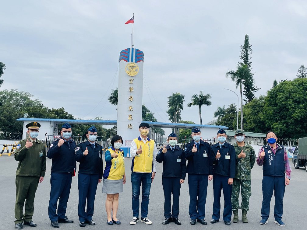 屏東市公所春節前夕敬軍　提前向官兵賀節慰問