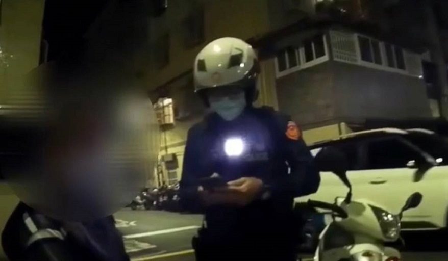 酒駕男未戴安全帽被攔查　身分查證竟緊張到語無倫次