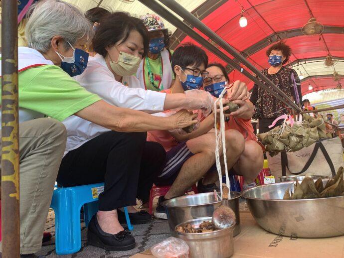 嘉義家扶慶端午  場面熱鬧溫馨