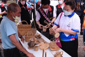 讓大地活回來 花蓮縣長徐榛蔚驚喜現身2022 Makotaay生態藝術村