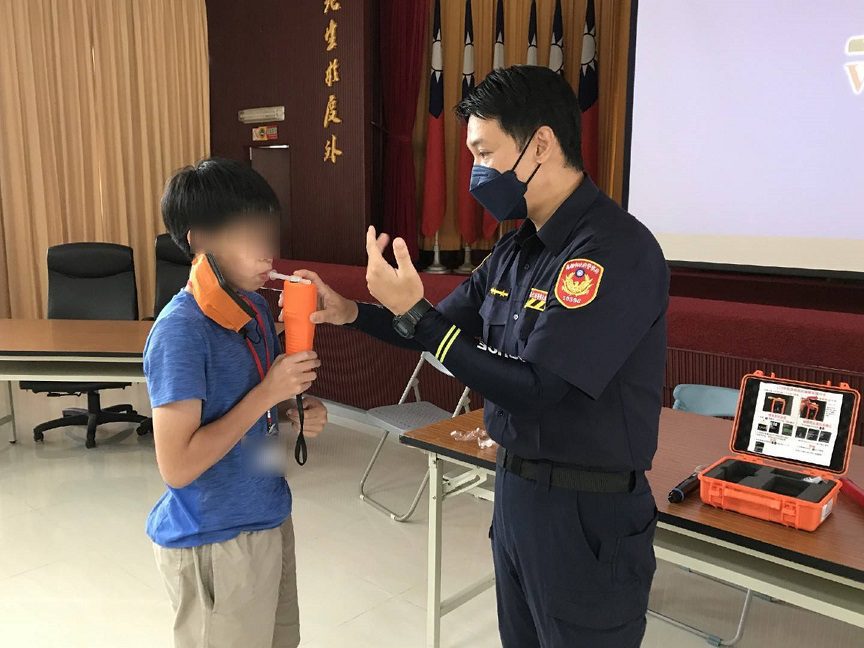 暑期青少年研習營　高市交大宣導用路安全