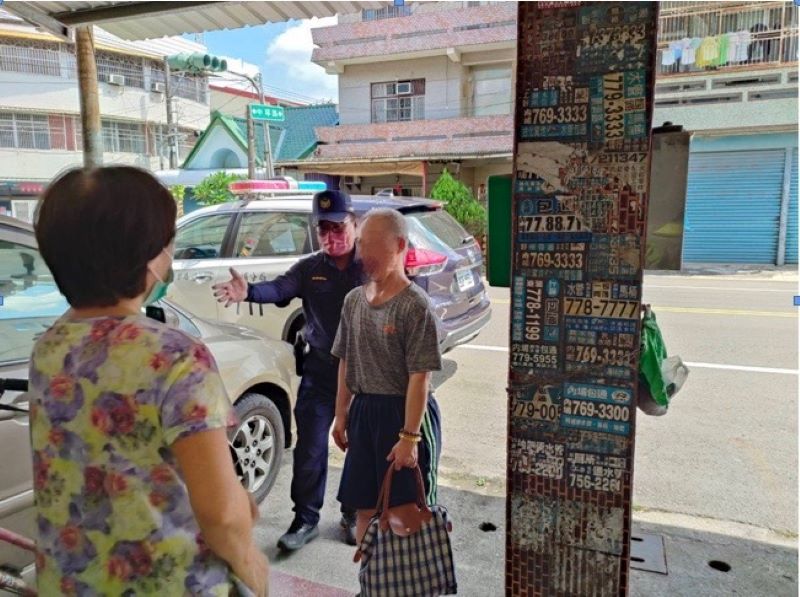 憂胞弟走失遇險　內埔巡邏警及時尋獲