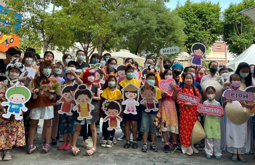 高雄市府合作培力新二代新住民婦女 與芥菜種會關懷新住民多元文化融合