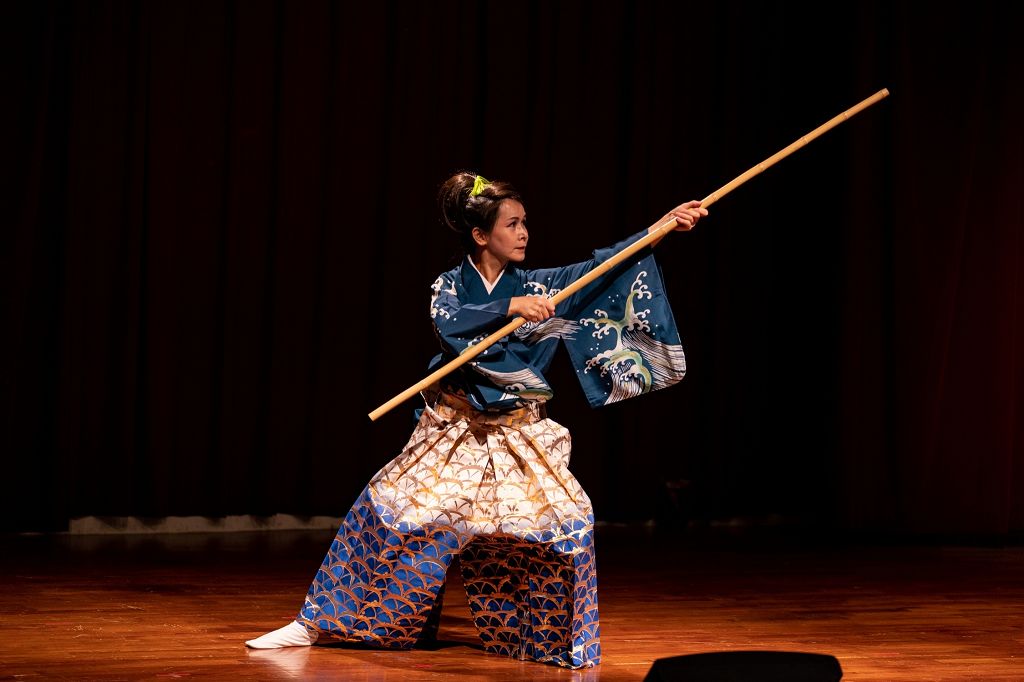 玄奘大學敦親睦鄰舉辦「秋詩翩翩日本舞踊表演活動」