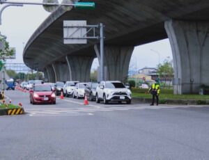 疏導228連假出遊車潮　宜警總動員投入交通勤務