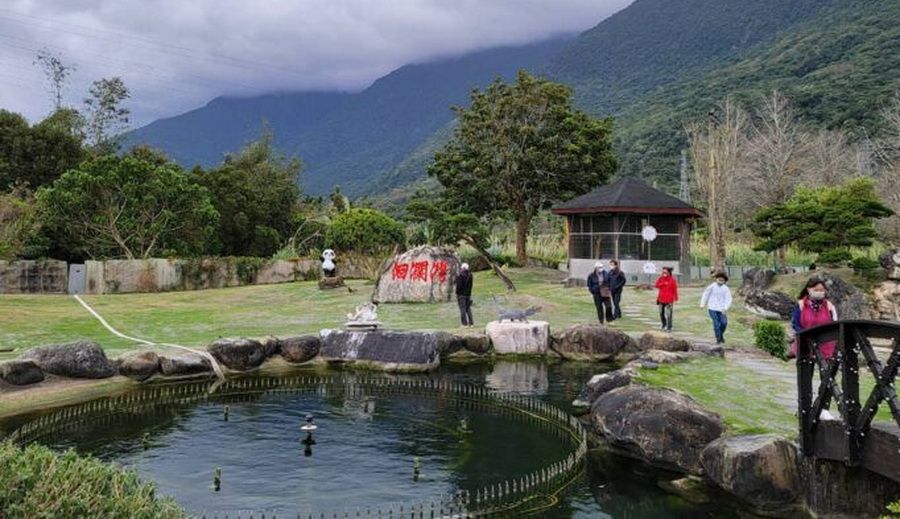 大小朋友花蓮遊賞玩樂園～洄瀾灣景觀餐廳夢幻花園農場