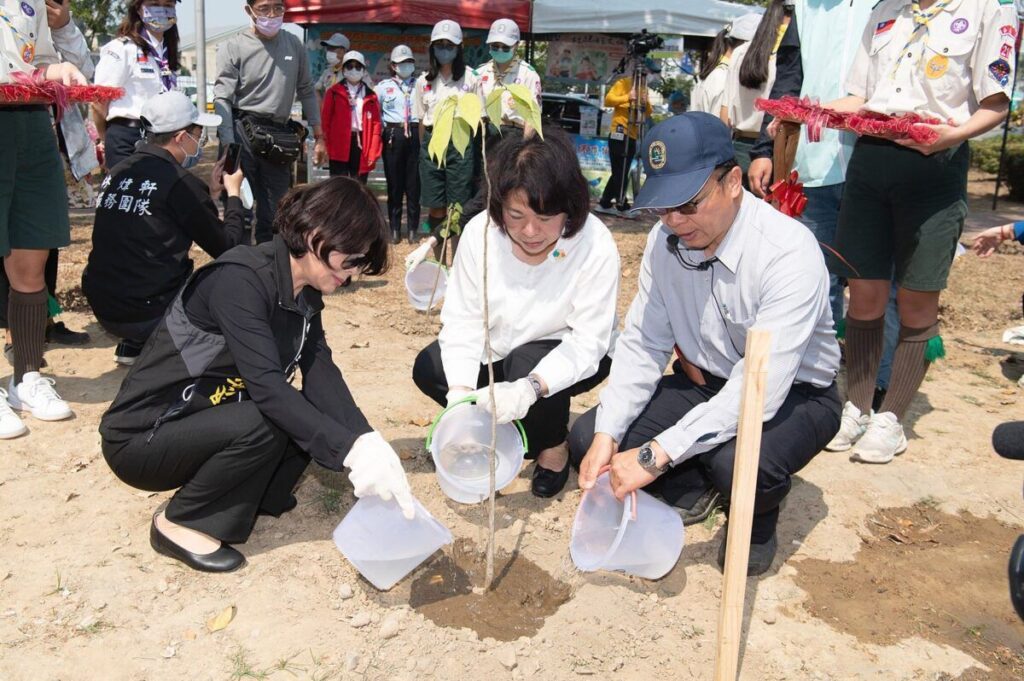 防治褐根病有成  嘉義市打造永續低碳幸福城市