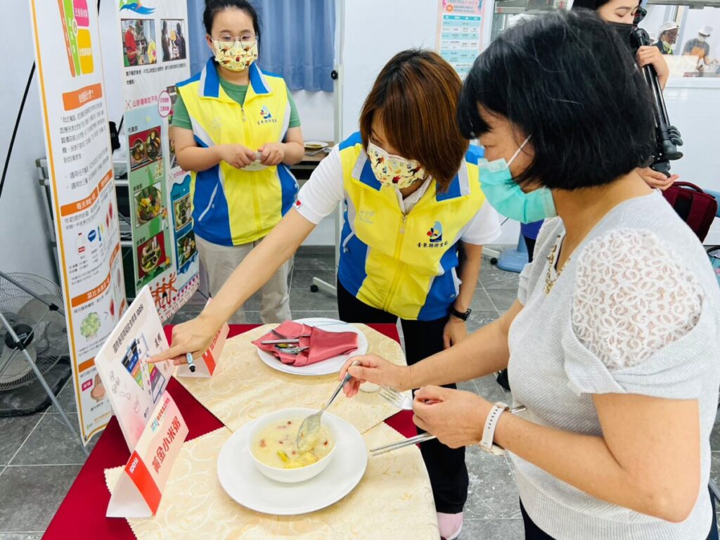 臺東衛生局辦「高齡軟質餐食」工作坊　推廣長者營養飲食