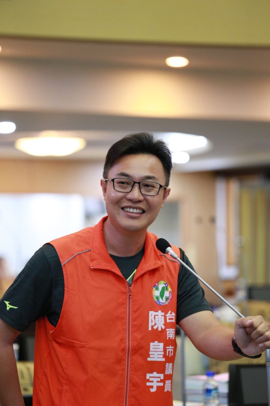 新人台南市議員陳皇宇  議會初試啼聲表現亮眼