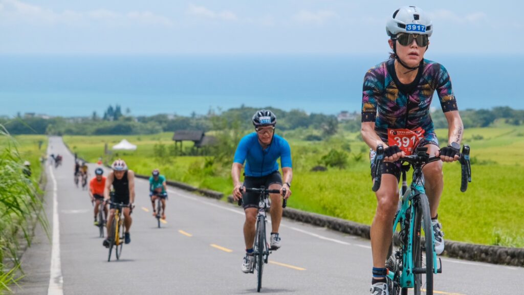 秀姑巒溪泛舟鐵人三項賽事　莊泊晨、林怡君分獲男女組冠軍