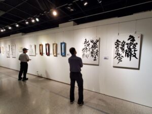 「潛盦清音-蔡秋榮篆刻書藝個展」以畫入印、以印入書 回歸藝術創作自由