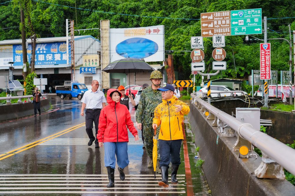 關心颱風收容安置族人　周春米：請等道路安全無虞後再回家