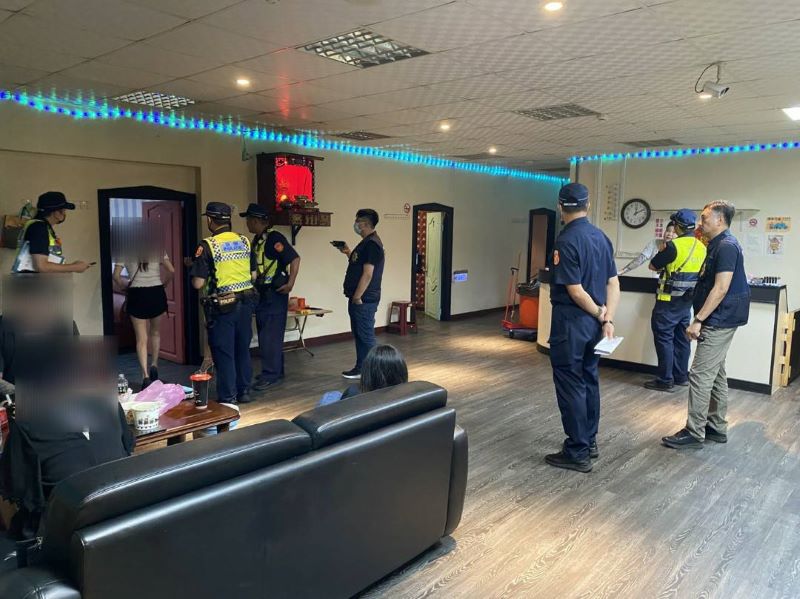 暑假青春專案暖身　恆警執行護少擴大臨檢