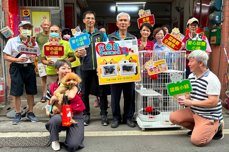 動保愛心認養小棧登場     新北市新莊區成立第二家認養據點     數十隻毛寶貝等你來愛