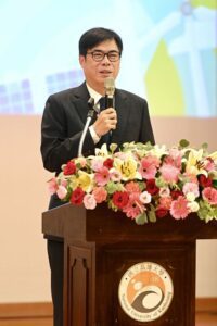 出席高雄市各級學校112學年度校長聯席會議 陳其邁籲環境永續理念融入課程