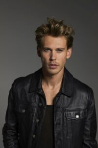 AUSTIN BUTLER 擔任 YSL BEAUTY 新的全球品牌大使