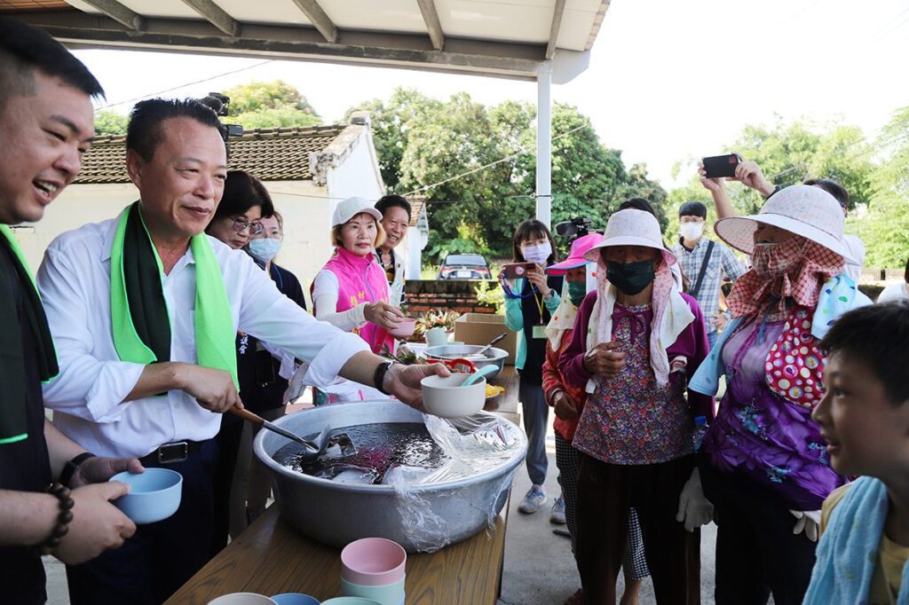 村里清潔大作戰　村民總動員讓家園耳目一新