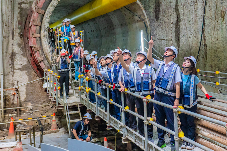 張善政視察捷運工程      115年桃園藝文特區通車目標