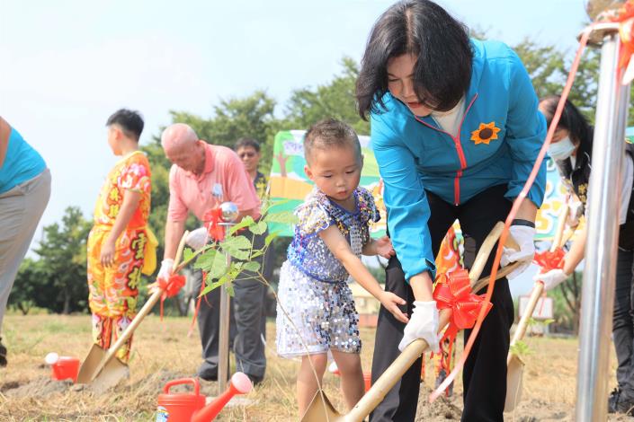 土庫綠生活植樹活動　營造友善生態環境