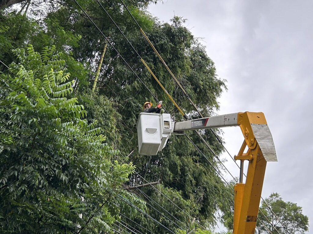 海葵影響彰化停電已全數復電　加派人力機具前往高雄支援搶修