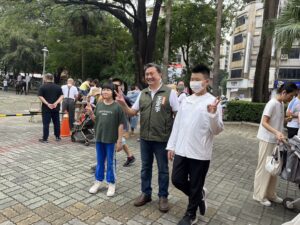 王定宇團隊親子系列活動反應熱烈　東寧運動公園吸引眾多親子到場 21日東區南聖公園再舉行一場