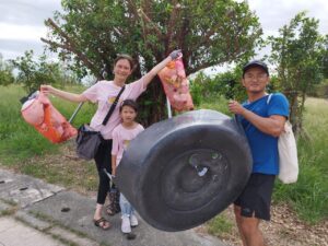 扎根正確海洋保護觀念　臺東縣三百人淨灘