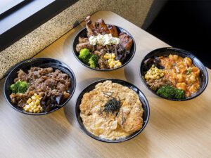 宜蘭日式丼飯推薦｜多達16種品項任選 特調醬汁濃郁夠味