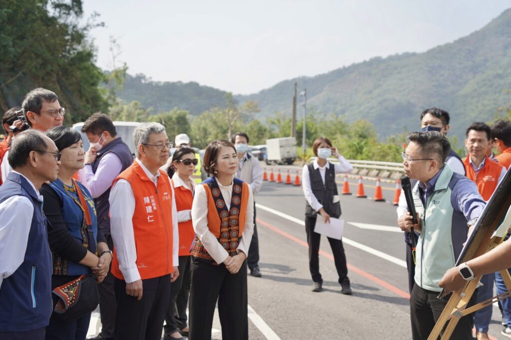 陳揆視察南迴公路屏東雙流-新路段　加快重大交通建設獲中央全力支持