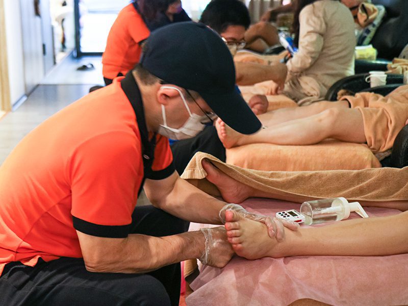 台北按摩│行天宮旁超人氣按摩店 專業師傅讓你身心靈鬆一下