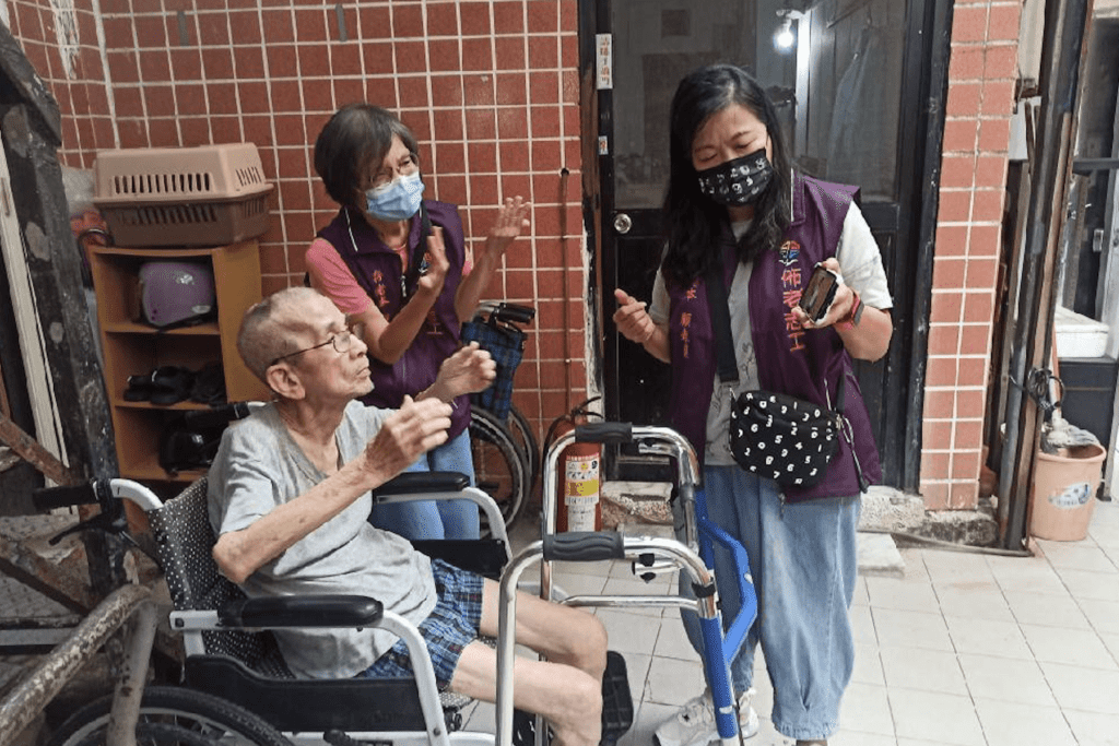 凝聚‧再出發     新北市社區健康服務升級     提供長輩健康     在地安老