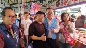 高市前副市長李四川陪同掃街    陳若翠籲揪賄選維護公平選舉