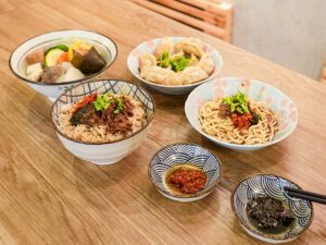 台中素食餐廳推薦｜牛肝箘關東煮、招牌素燥醬茹素者必嚐