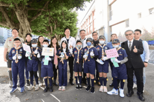 張善政動員全桃小學     地震、火災防災訓練全面啟動     小小學子學生安全不漏接