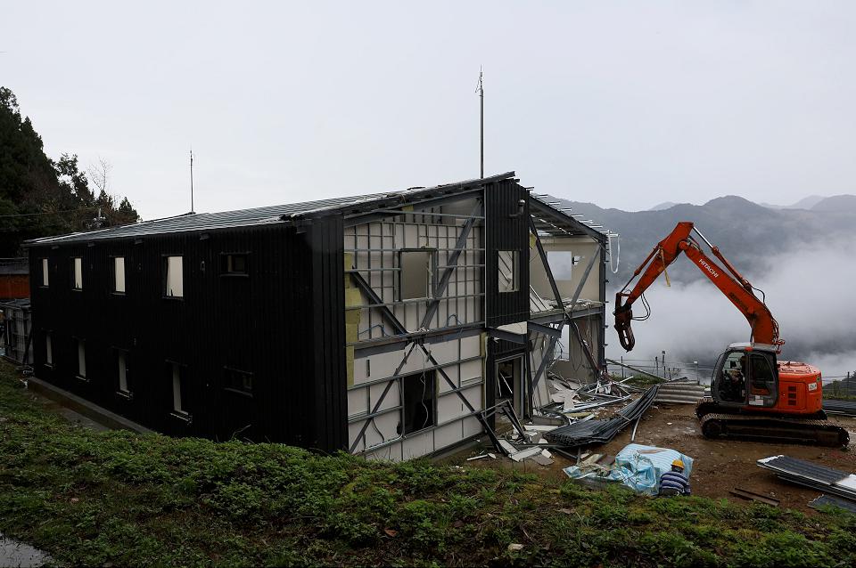 竹縣五峰國有地違建　縣府鐵腕強制拆除