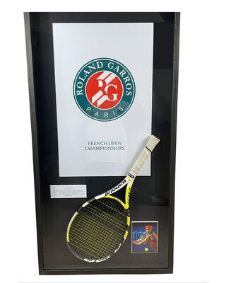 Rafael Nadal 在 2007 年法網決賽擊敗 Federer 奪冠的網球拍即將拍賣