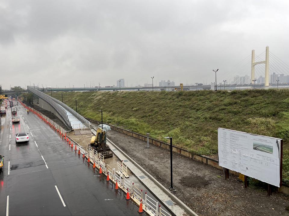 重陽橋三重端機車新引道　2月完工紓解塞車窘境